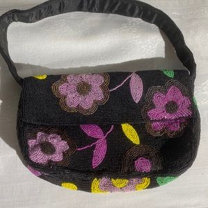 Beaded hand bag